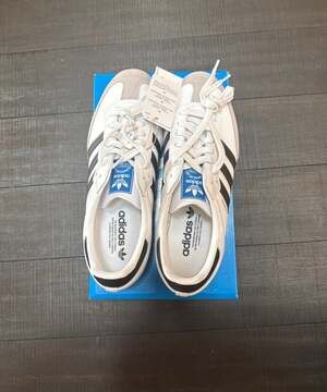 Adidas - Samba OG white Comes with tags **never used and fast shipping**